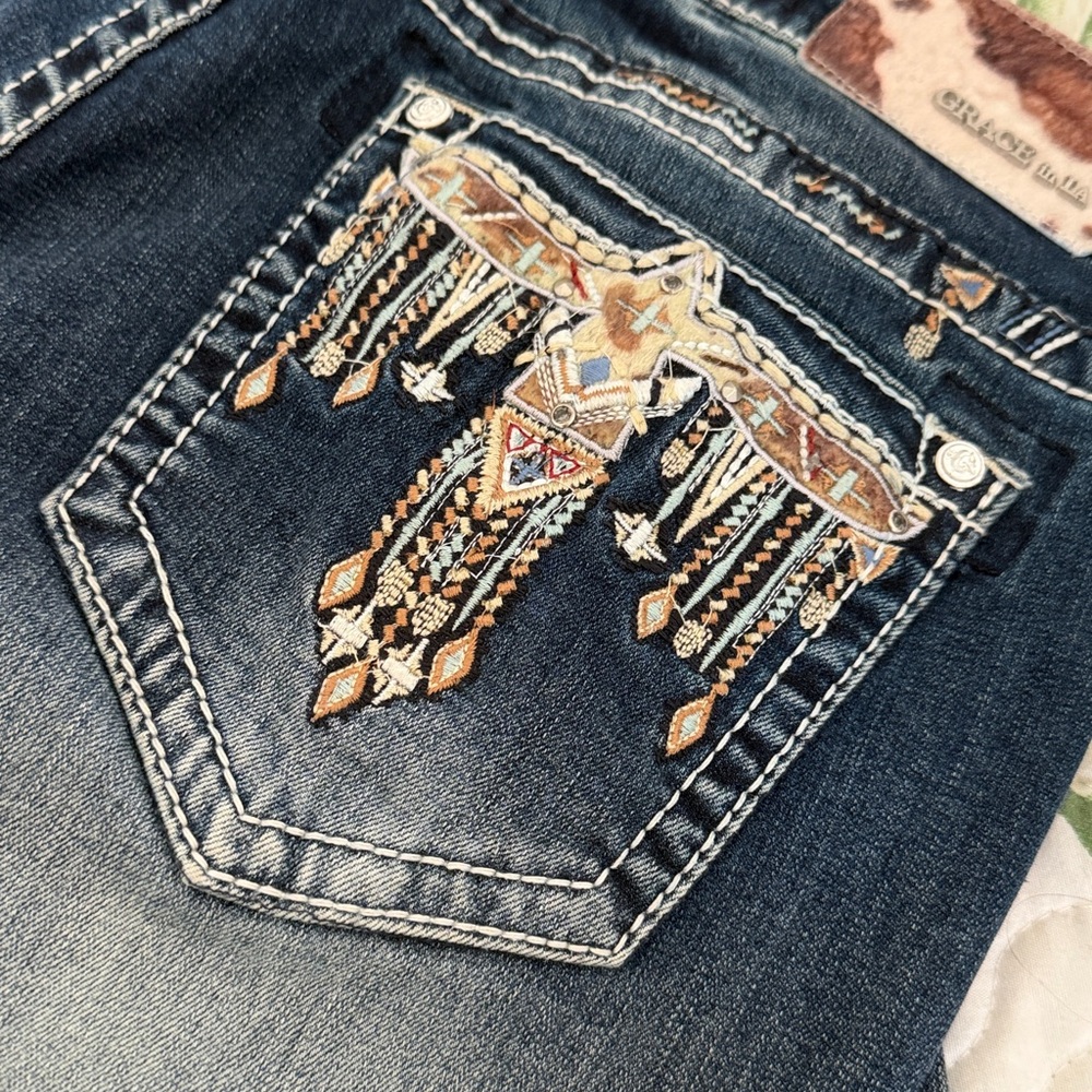 Grace in LA Stylish Blue Denim Jeans. Easy fit 29